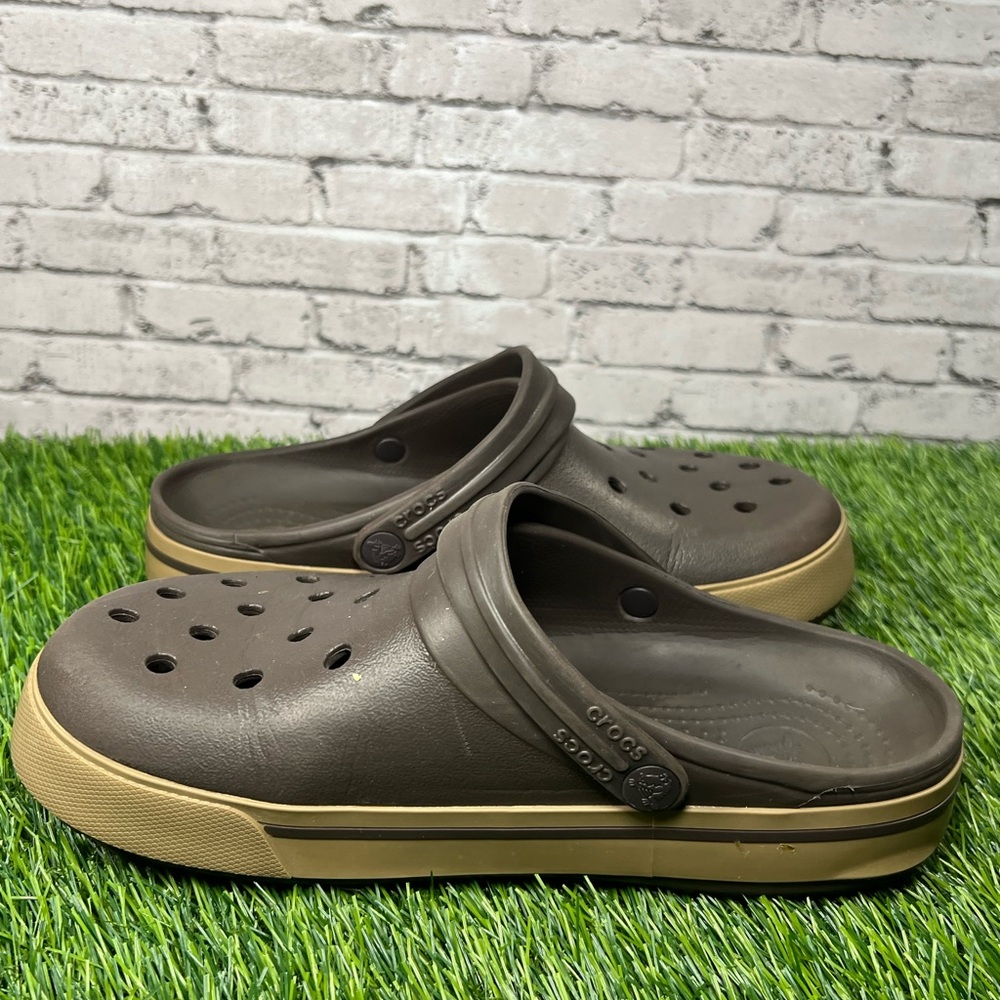 Crocs CROCBAND Clog BROWN/w Tan Sole Stripe Sz Men 6 Women 8 CLASSY & COMFY! - Picture 8 of 9